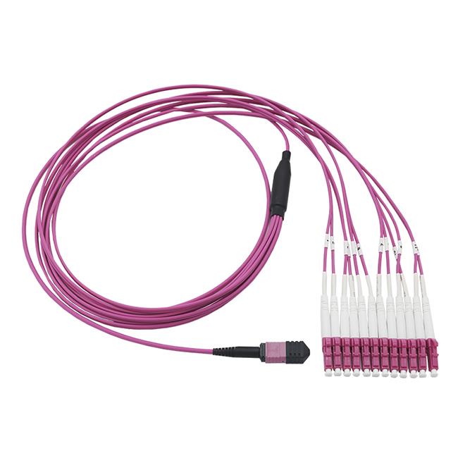 12 Serat Kabel MTP LC OM4